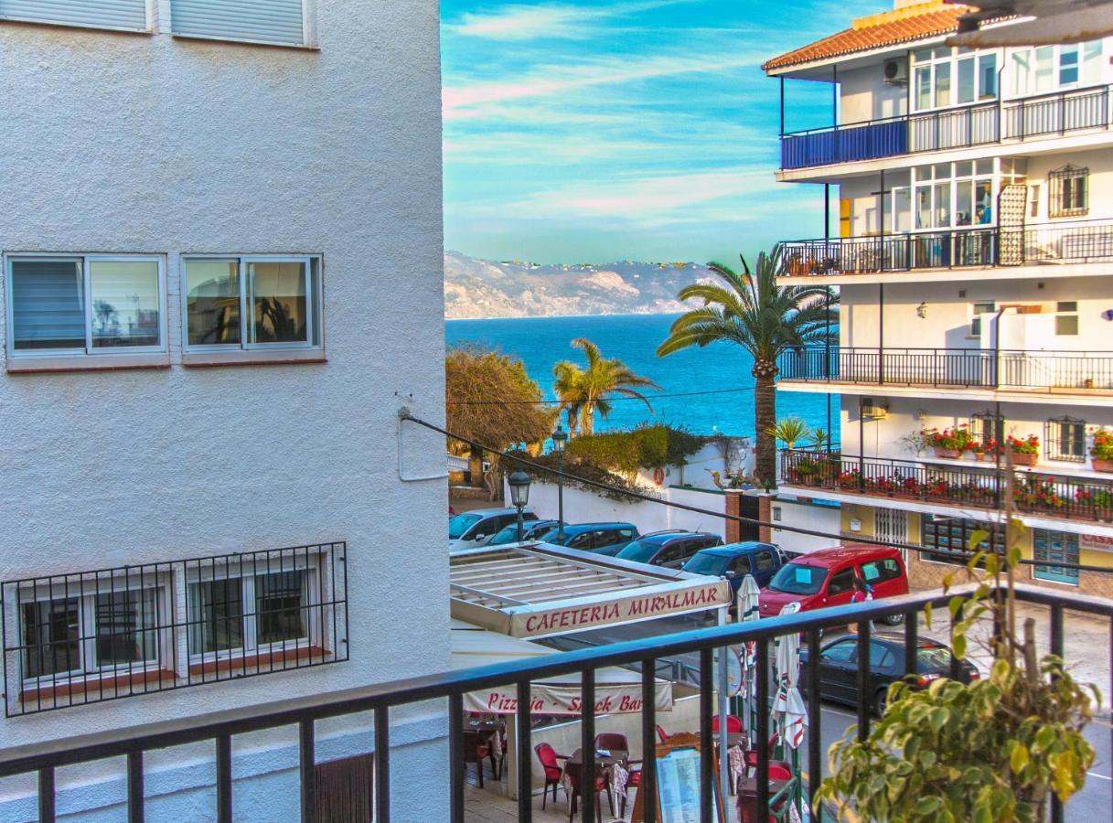 Nerja Center Apartment With Sea View Luaran gambar