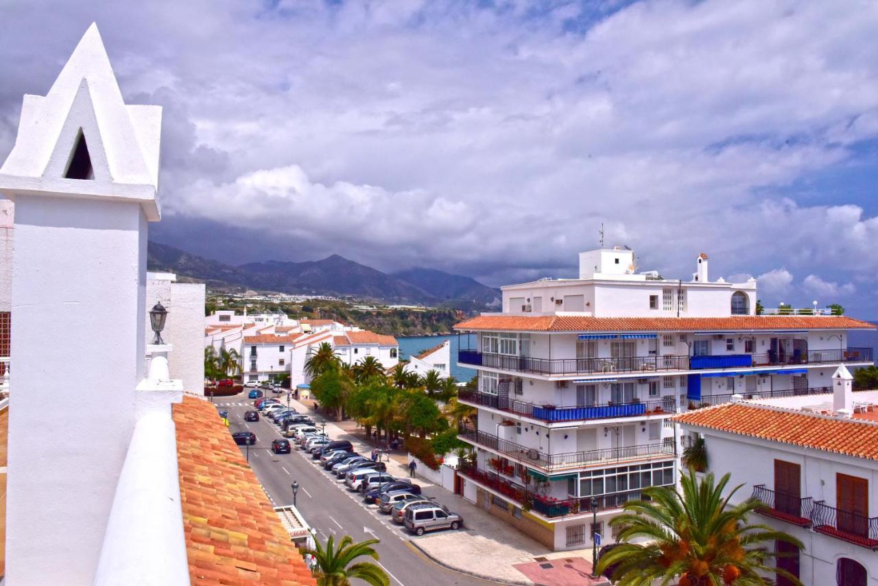 Nerja Center Apartment With Sea View Luaran gambar